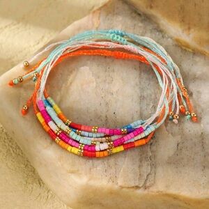 6 Colorful Beaded Bracelet Set NWT